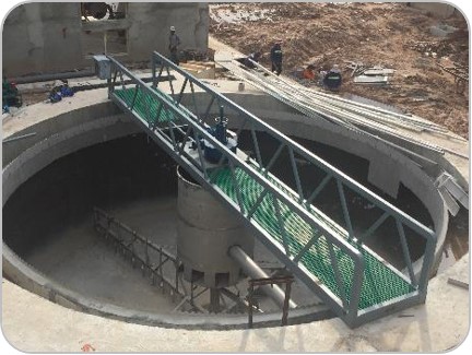 Giải pháp Quạt Hút Gió Công Nghiệp trong Xử Lý Khí Thải